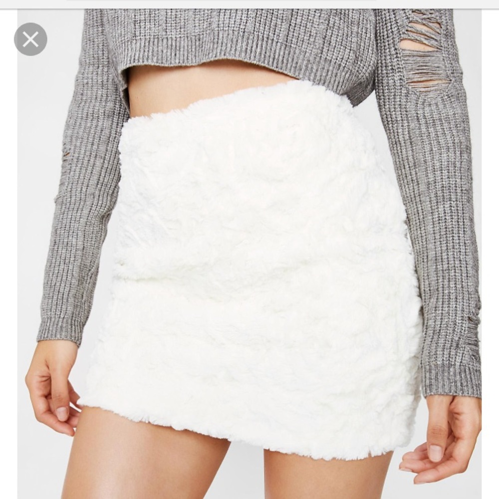 Dolls kill Snuggle Up Mini Skirt